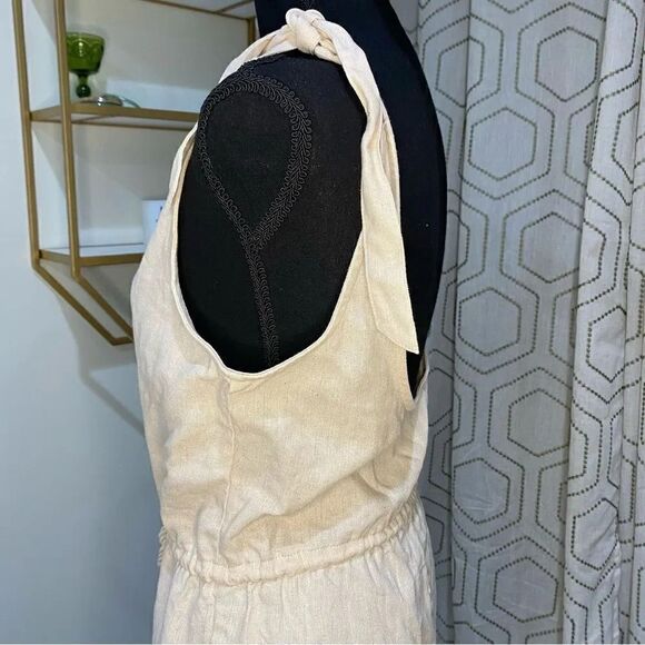 Linen blend sleeveless romper with tie waist Size S - Picture 5 of 8